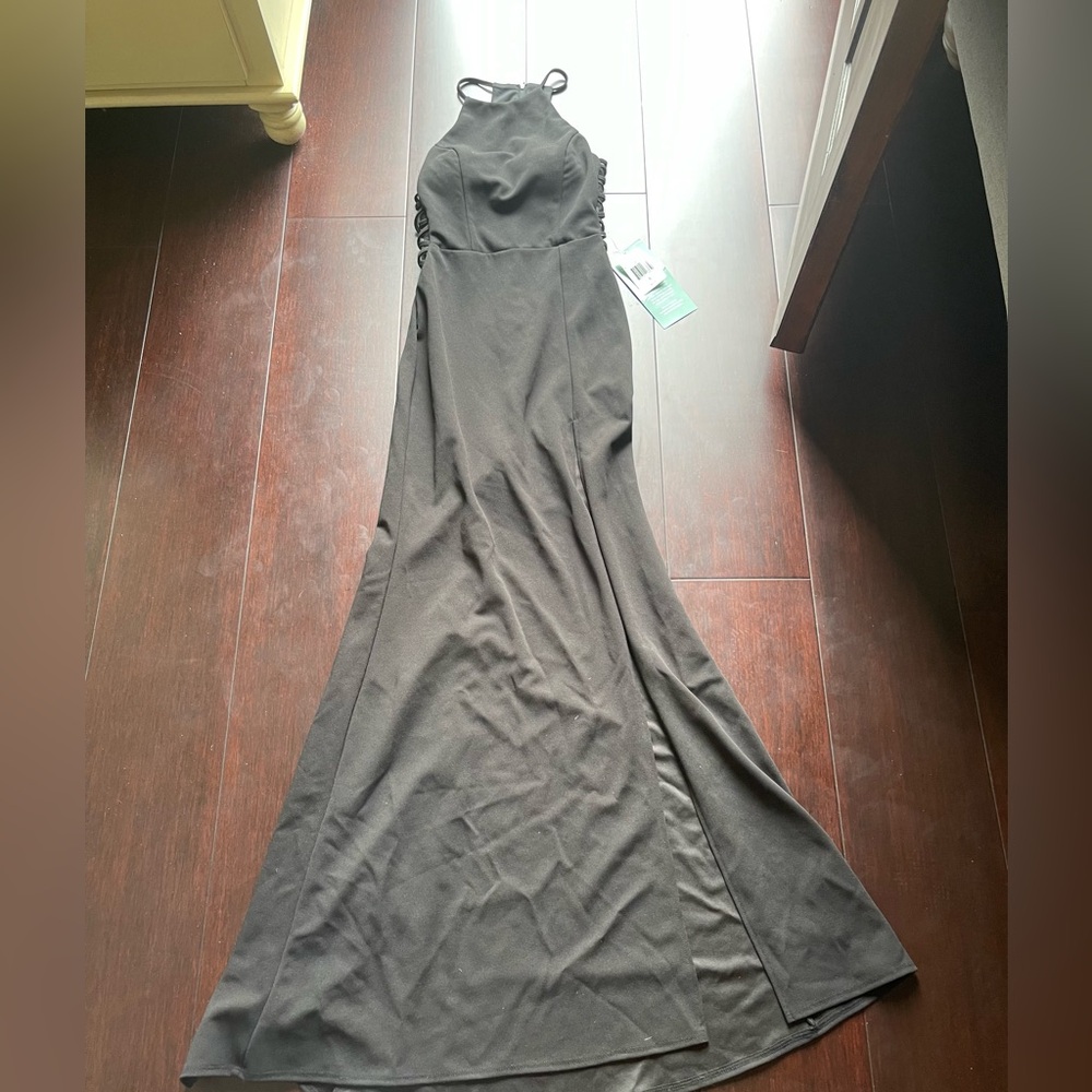 NWT. Macy’s Black Tight Prom Dress.
